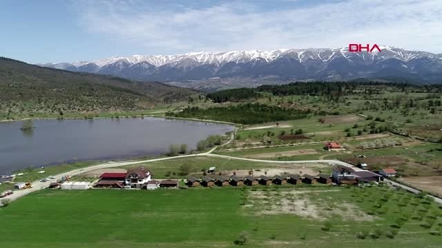 BURSA Salgın sürecinde tatil yapmak isteyenlerin 'bungalov' ilgisi