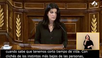 María Ruiz, diputada en el Congreso, se dirige a Iglesias