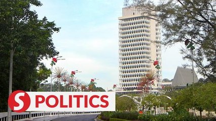 Dr M decries decision to only allow Royal Address at May 18 Parliament meeting