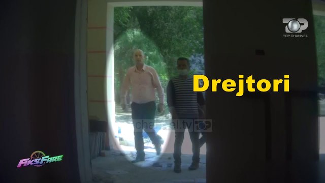 Fiks Fare/ Skandali/ Drejtori shet në te zezë materialet e shkollës së shkatërruar nga tërmeti