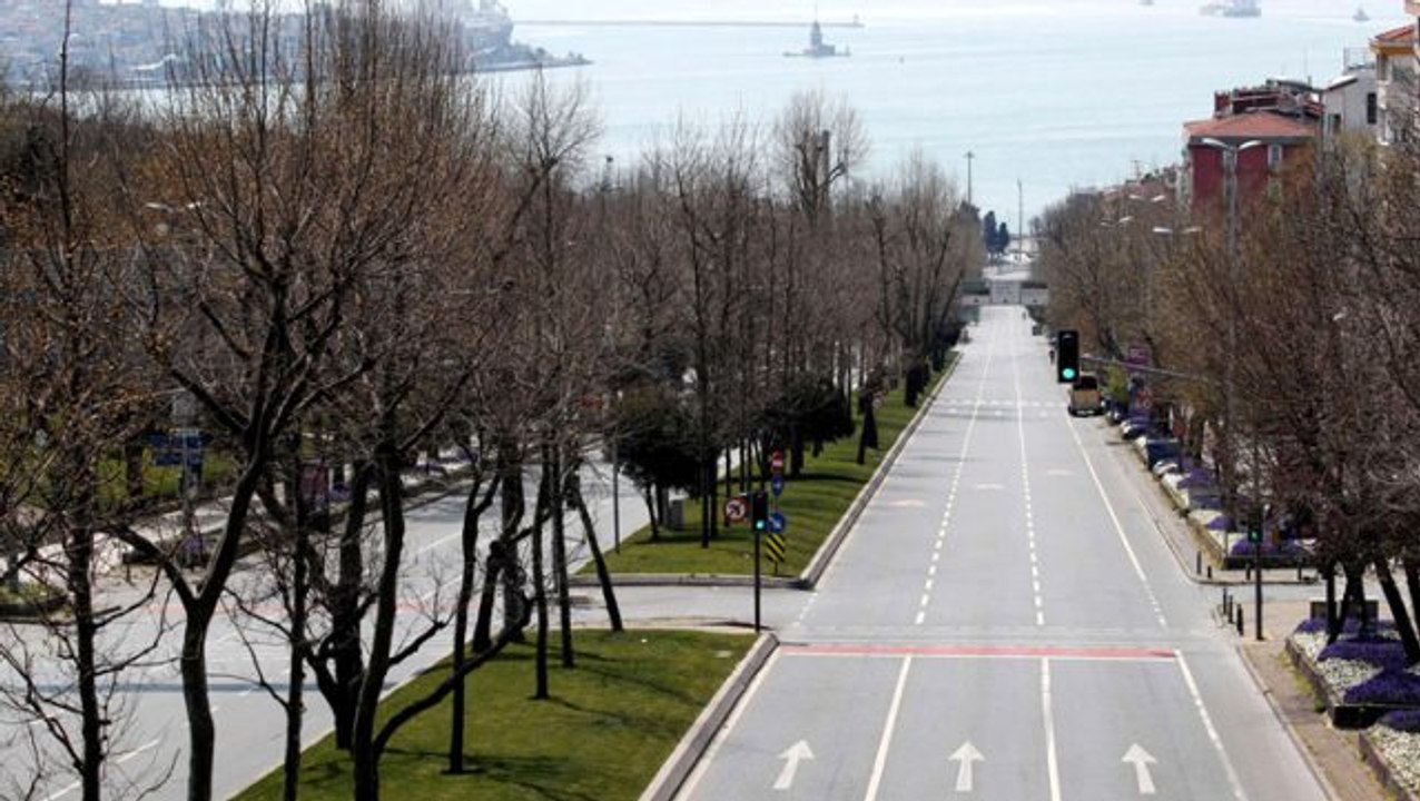 Ramazan Bayramı'nda sokağa çıkma yasağı uygulanacak mı? Bakan Koca yanıt verdi