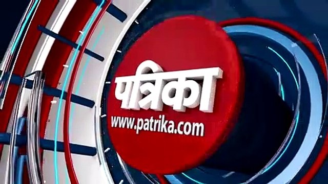 Hrithik Roshan ने Sussanne Khan और बच्चो के साथ देखी मूवी - Patrika Bollywood