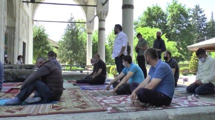 Masjid di Makedonia Utara Dibuka Kembali Meski Sedang Pandemi