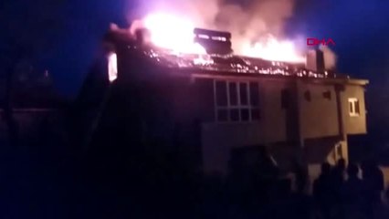 Baca temizlerken evi yakıyordu