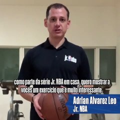 Side-to-Side and Between Dribble Drill with Adrian Alvarez Leo (Portuguese Subtitles)