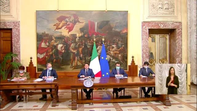 İtalya'da hükümet yeni teşvik paketini onayladı