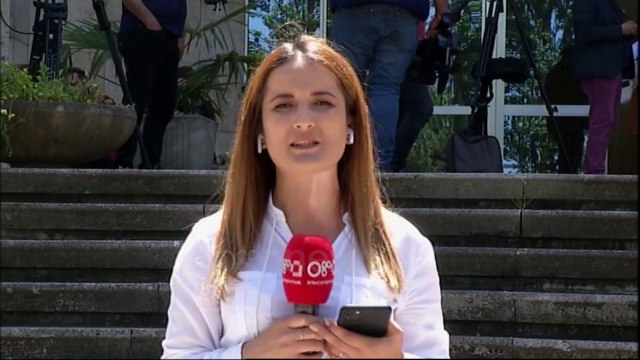 Ora News -Ndërpritet mbledhja e Këshillit Politik, debate të forta mes Gjiknurit-Vasilit-Bylykbashit