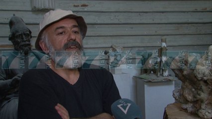 COVID 19 «FRYMEZON» ARTISTET, SKULPTORI RREFEN PUNEN NE IZOLIM - News, Lajme - Kanali 7