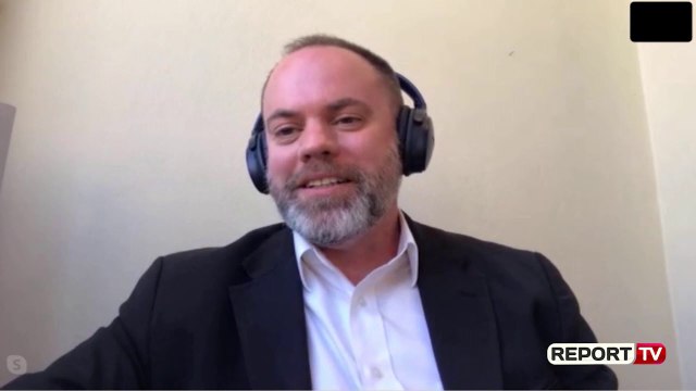 Mark Crawford për Report Tv: Ta heqim nga duart e mafies, arsyet pse duhet të legalizohet kanabisi