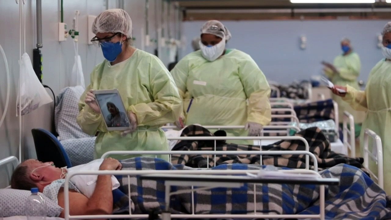 Brasil passa a França em casos confirmados