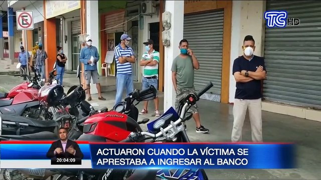 Sacapintas roban 50.000 dólares a persona que esperaba ingresar al banco en Naranjito