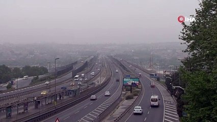 İstanbullular güne sisle uyandı