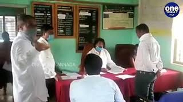 ಗ್ರಾಮ ಪಂಚಾಯತಿ ಅಧಿಕಾರಿಗಳನ್ನು ತರಾಟೆಗೆ ತೆಗೆದುಕೊಂಡ ಕುಮಾರ್ ಬಂಗಾರಪ್ಪ..! | Kumar Bangarappa