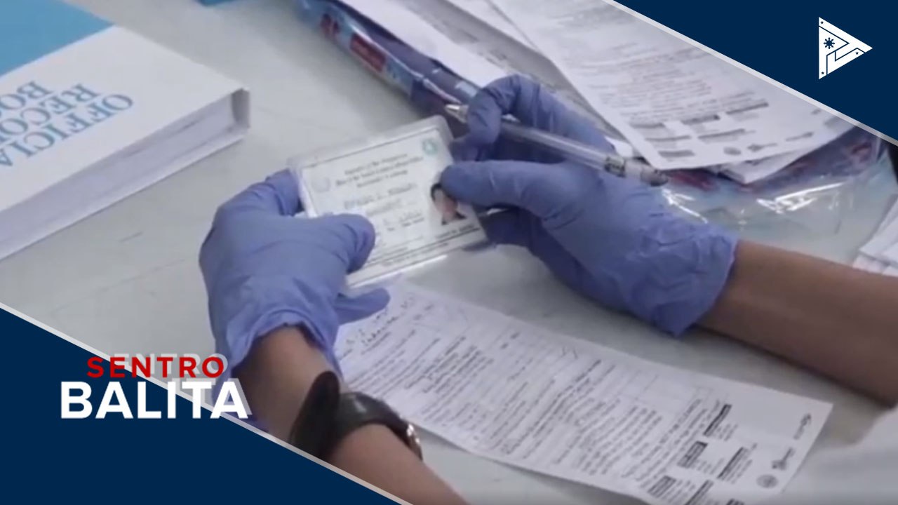 Frontliners sa Dinagat Islands, nakatanggap ng pagkain mula sa LGU