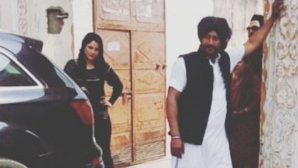 Shehnaz के पापा ने शेयर किया Shehnaz का धाकड़ अंदाज़; Shehnaz के गानों में दिखे थे पापा | FilmiBeat