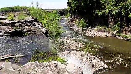 Waterfall at Peruque Creek,Lake Saint Louis, MO