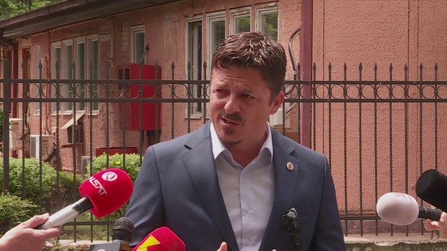 Pllaka përkujtimore e Nënë Terezës, Qyteti i Shkupit premton zgjidhje