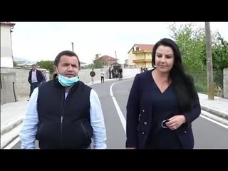 Me shtëpi të re në kohën e COVID-it, Balluku i dorëzon çelat familjes në Vorë: Jeni dallëndyshet