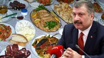 Bakan Koca'nın iftar uyarısı Uşak'ta gerçek oldu: İftarda buluşan 5 kişinin koronavirüs testi pozitif çıktı