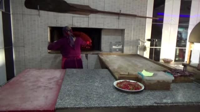 İşçi bulmakta zorlanan kadın lokantacı, etli ekmek ustası oldu