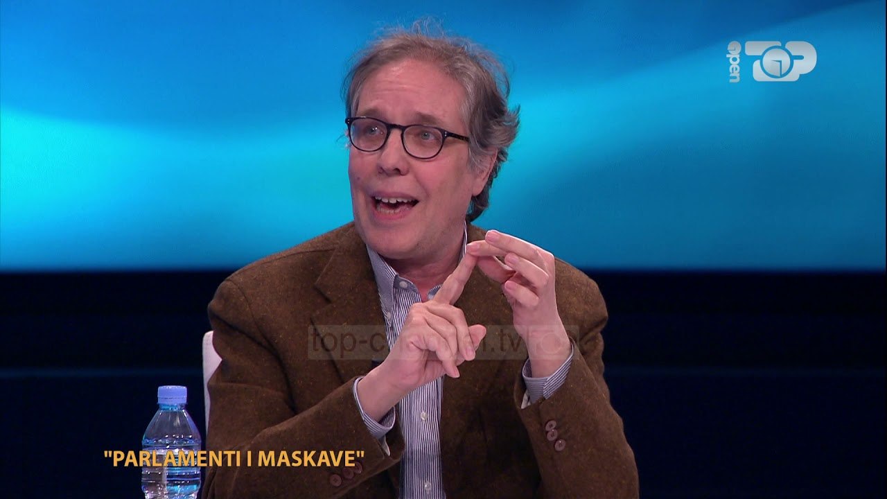 Bushati: I paguajmë mln euro privatit dhe shërbimet i bën shteti, reagon Bolino