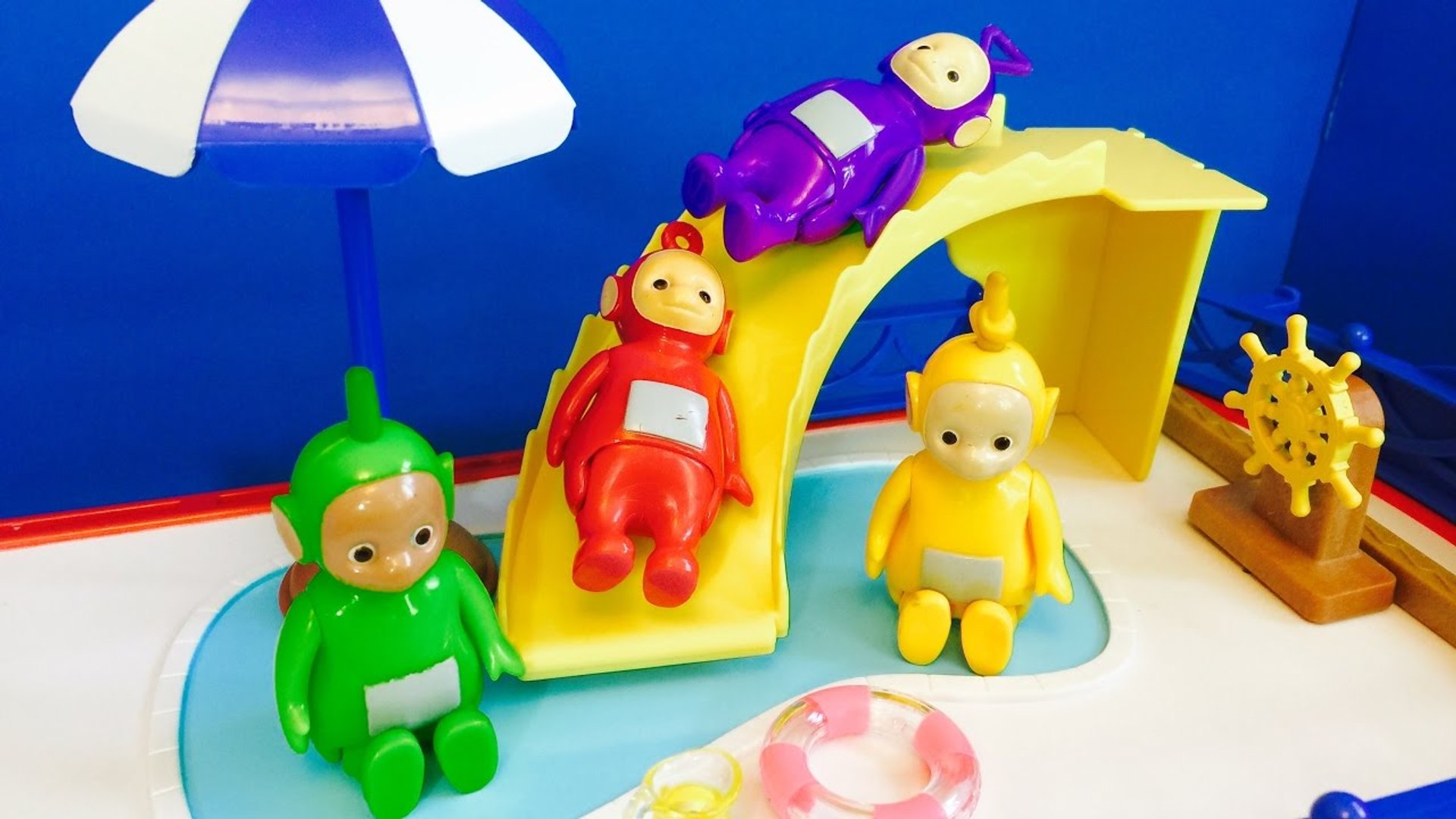 TELETUBBIES Swimming Pool and Slide Calico Critters Boat Toy