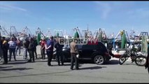 Peshkatarët e Durrësit në protestë: Të furnizohemi me naftë pa akcizë, çmimi është i papërballueshëm