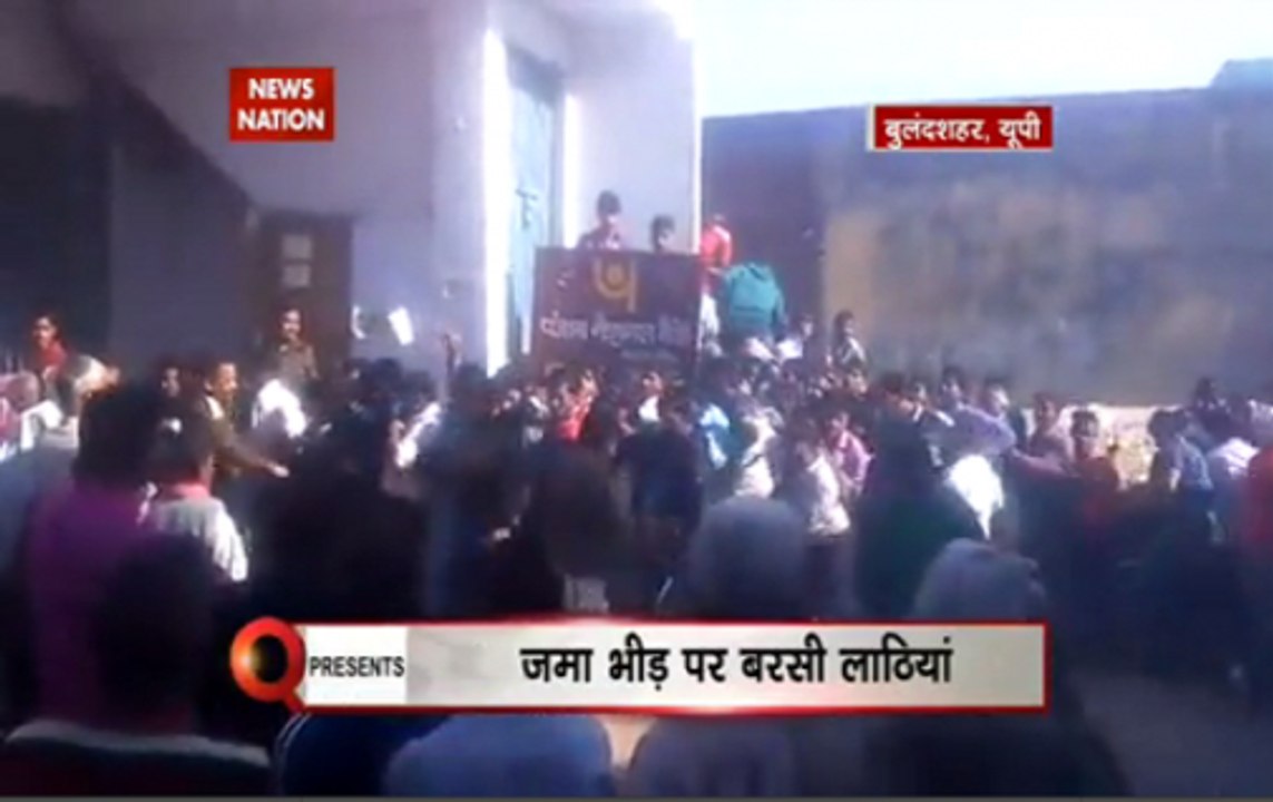 Question Hour: Police beats people standing in queues outside ATMs in Bulandshahr