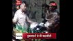 Zero Hour: Intoxicated police officer creates ruckus on road in Mainpuri