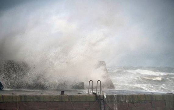 Hurricane Matthew: Brutal storm leads to 400 deaths in Haiti, several injured in devastation