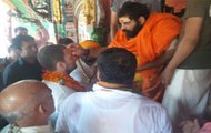 Rahul Gandhi visits Hanuman Garhi temple in Ayodhya