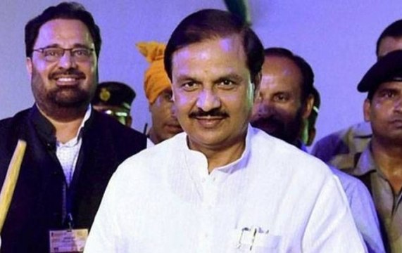 Top headlines at 1pm, Aug 29: Union minister asks foreign tourists to ditch skirts