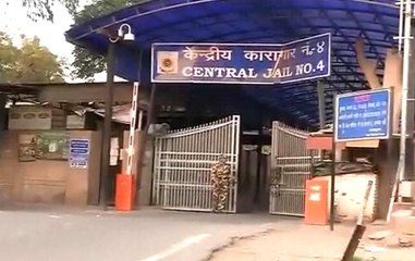 Speed 100: Nirbhaya gang rape convict Vinay Sharma attempts suicide in Tihar