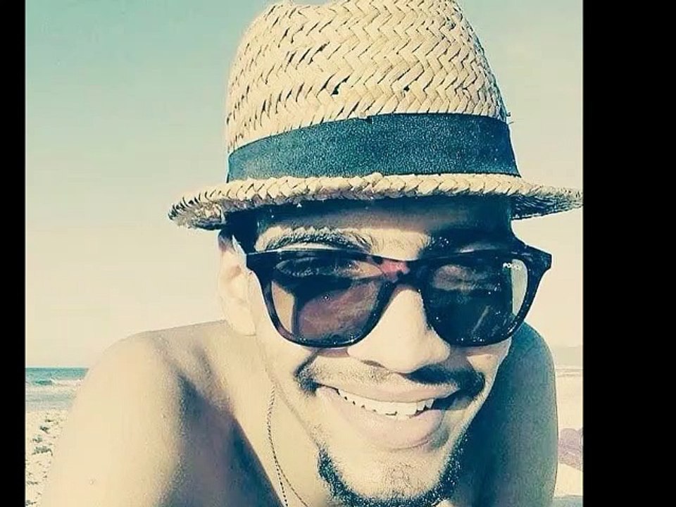 Samara Riahi La Famille 8 La casa Tunisia Rap - Vidéo Dailymotion