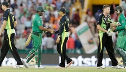 Australia knock Pakistan out of World T20