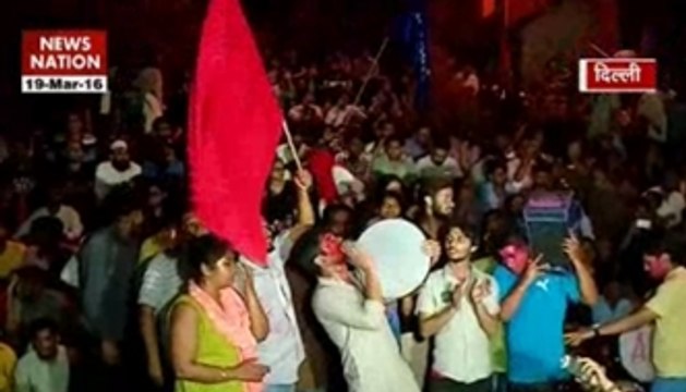 Celebrations at JNU as Umar, Anirban Walk free