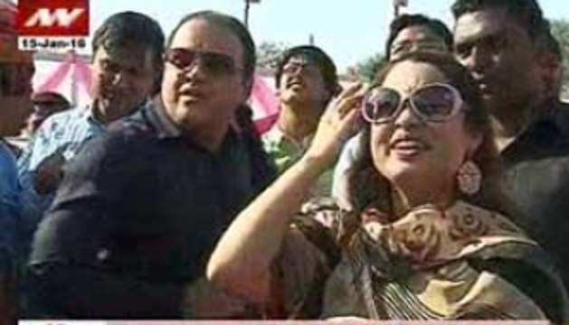 TV stars fly kites on Makar Sankranti