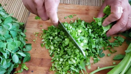 Sarson Ka Saag Recipe by Razia's Daily Life