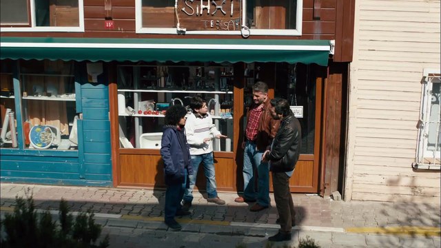 Kardeş Payı 11. Bölüm - Tesisat ustaları Tarık ve Sinan!