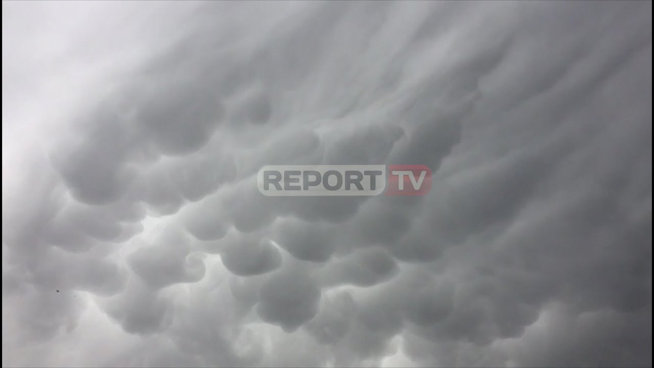 Report TV -Qielli merr pamje të çuditshme, spektakël resh në formë dallgësh ngjyrë gri