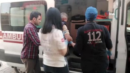 Afrika sıcağından etkilenen yaşlı adam yolda bayıldı