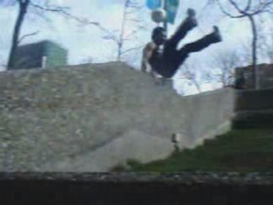 Trailer Gacela y Spid (parkour)