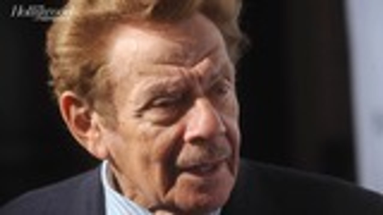 Jerry Seinfeld on Jerry Stiller's 'Seinfeld' Role: "Whatever He Did, That's It" | THR News