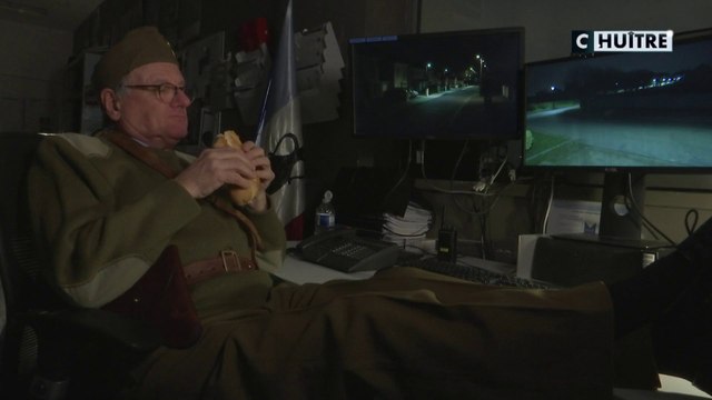 Le quotidien des gendarmes du bas-Groland - Groland - Canal+