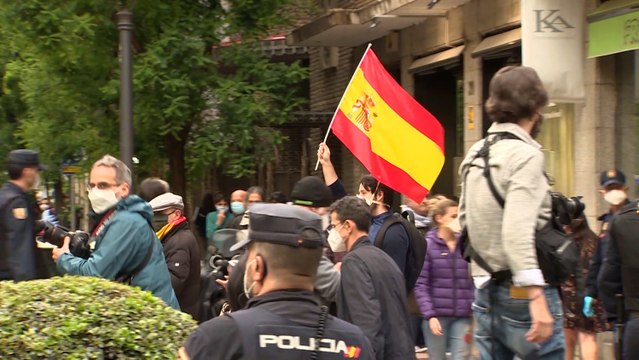 Continúan las protestas contra Sánchez en el Barrio de Salamanca