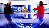 ELLE RÉSUME TOUT EN 5 MINS,  MME ANGÉLIQUE KIDJO !