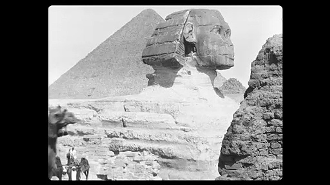 Les pyramides, vue générale (Las pirámides, vista general) [1897]