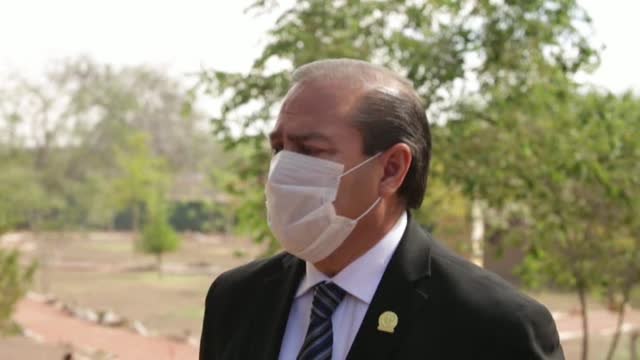 Ciudad Juárez pone en marcha velatorios en coche para despedirse de los seres queridos