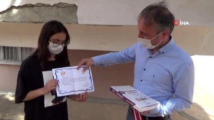 EBA'ya en çok kullanan öğrenciler ödüllendirildi