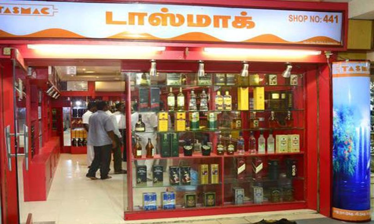 Where Liquor outlets will not be reopened?